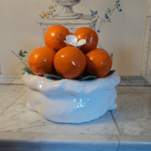 vintage porcelain Capodimonte orange fruit basket~Italy~ large size - Picture 2 of 7
